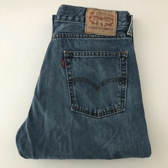 Levi’s Jeans - Picture 1 of 4